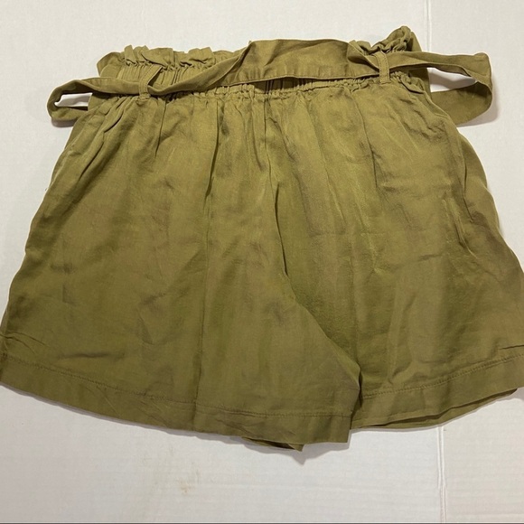 Walter Baker self- belted pocketed mini skort - Picture 7 of 7